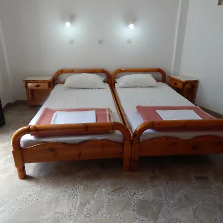 Popi Aparthotel